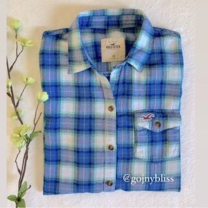 Hollister • Flannel Plaid Button Down Shirt • Seabreeze Colors • Womens XS